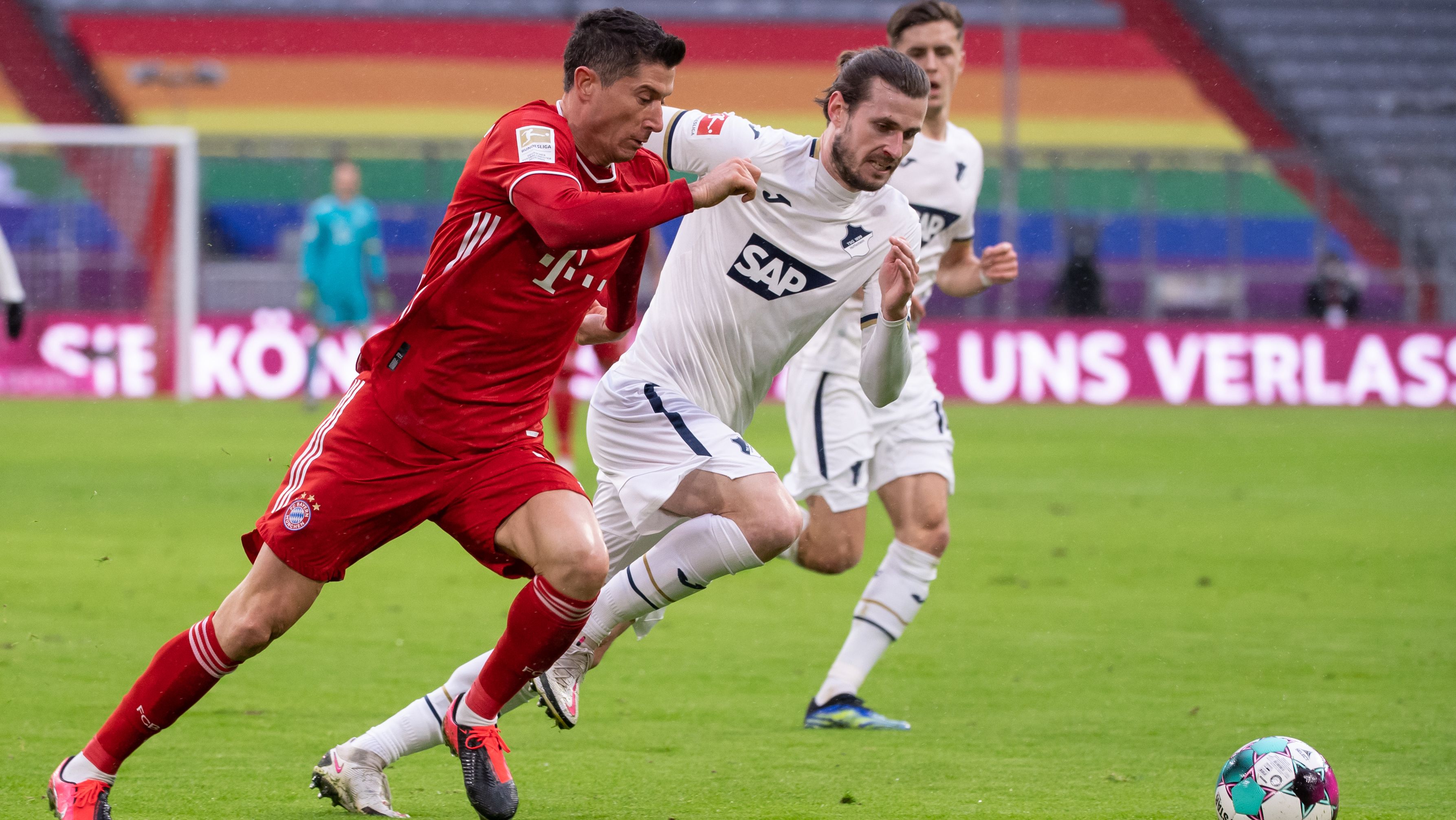 4 1 Sieg Fc Bayern Gelingt Revanche Gegen Hoffenheim Br24