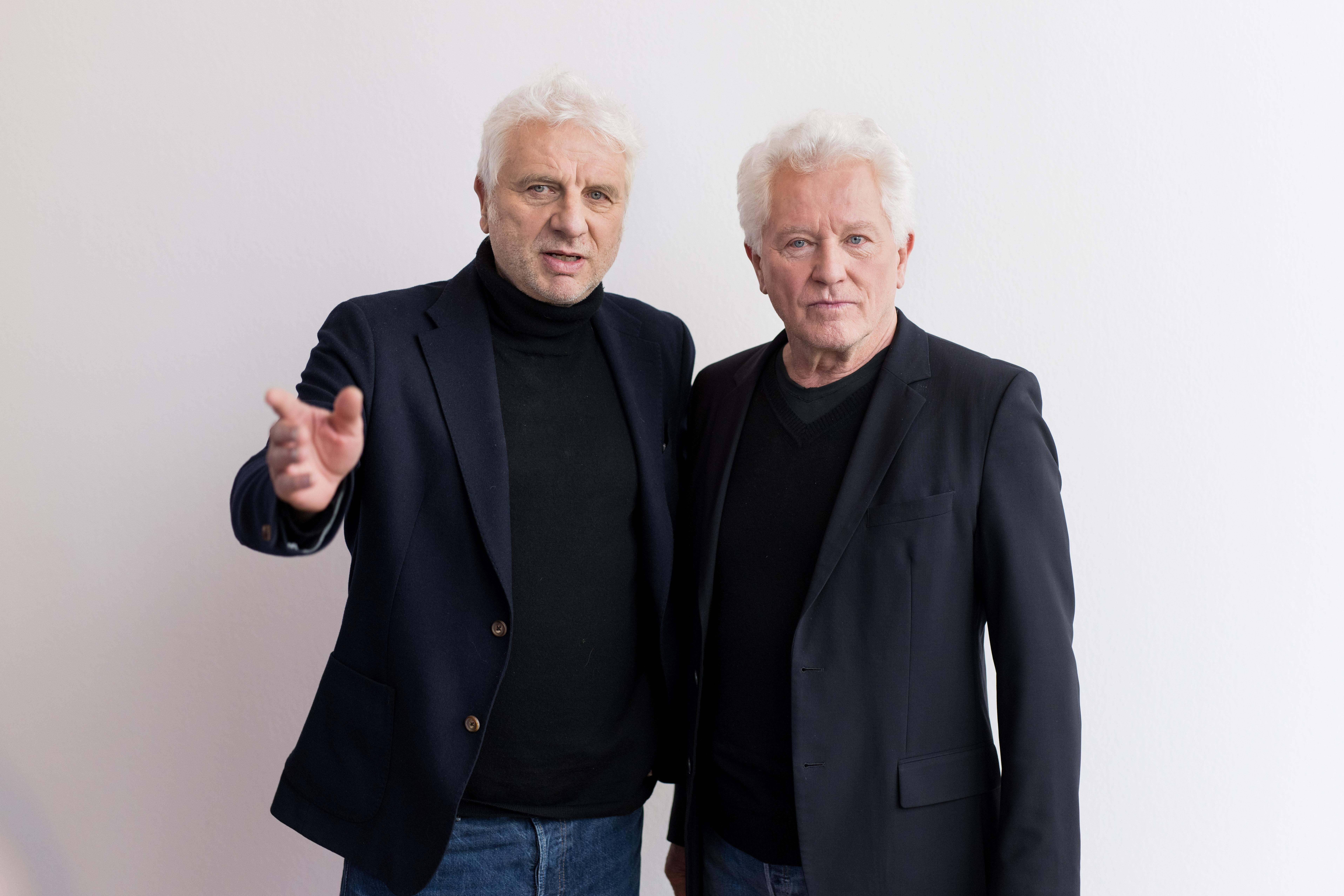 Miroslav Nemec (links) und Udo Wachtveitl in dunkler Kleidung