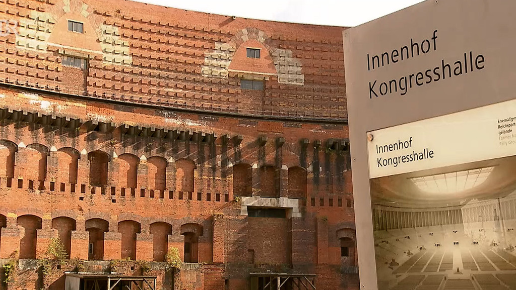 Der Innenhof der Nürnberger Kongresshalle.