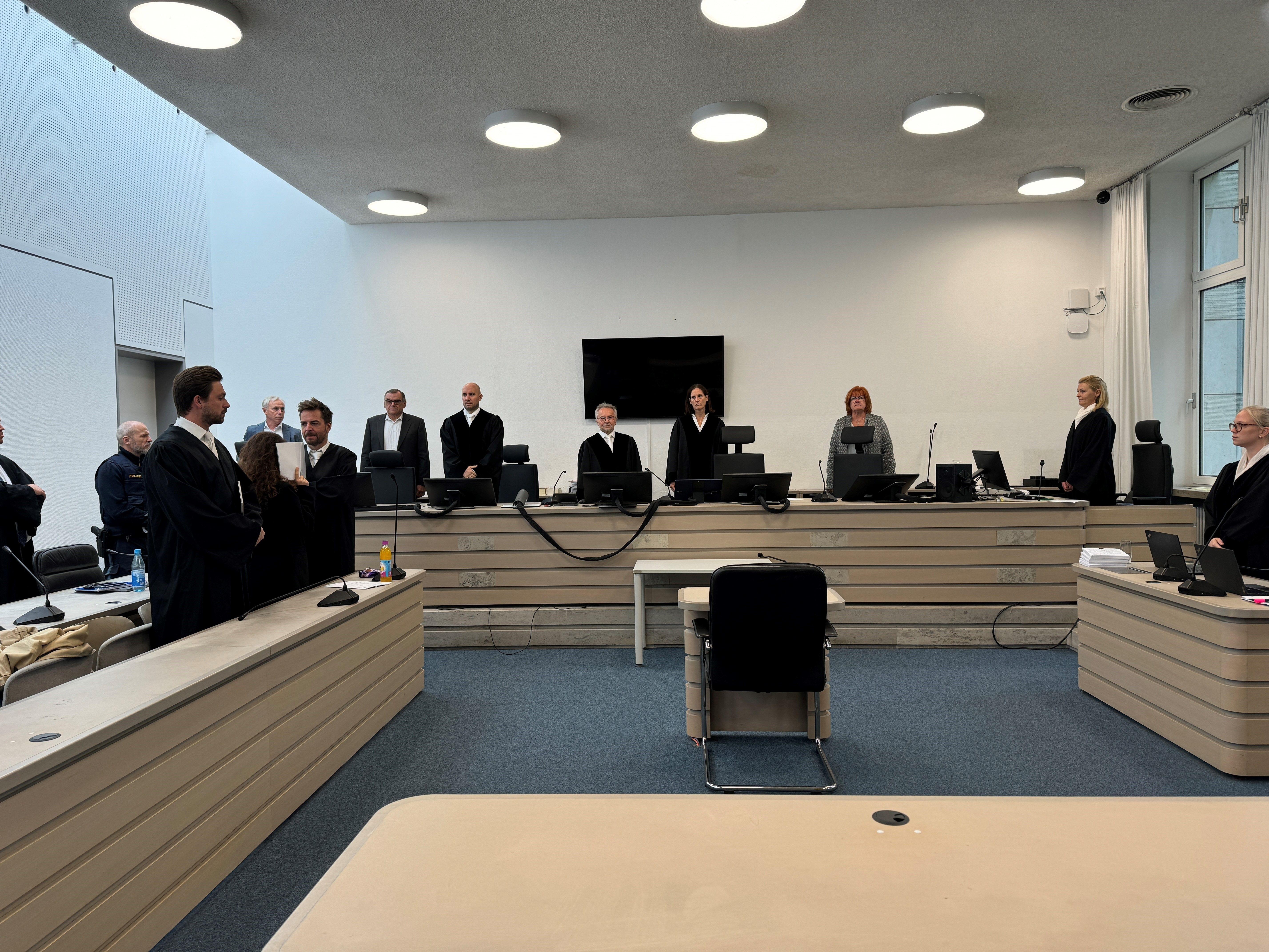 Aufnahme aus dem Gerichtssaal im Landgericht Ingolstadt.