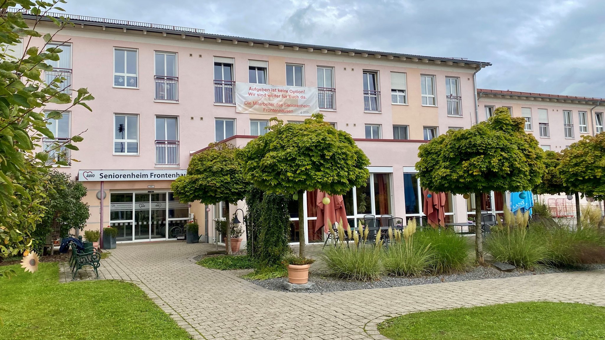 Das Seniorenheim in Frontenhausen ist vor der Insolvenz gerettet. | Bild: Harald Mitterer / BR Das Seniorenheim in Frontenhausen ist vor der Insolvenz gerettet.