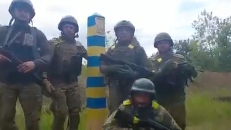 Ukrainischen Streitkräften gelang es nördlich von Charkiw, bis zur russischen Grenze vorzurücken.