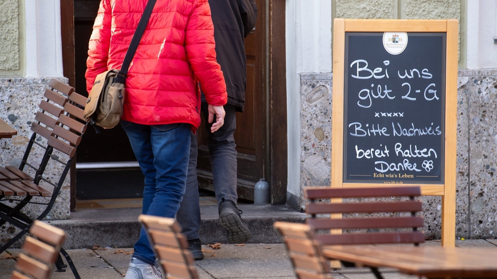 Für die Gastronomie ist die Corona-Pandemie eine besondere Herausforderung. (Symbobild aus Traunstein).