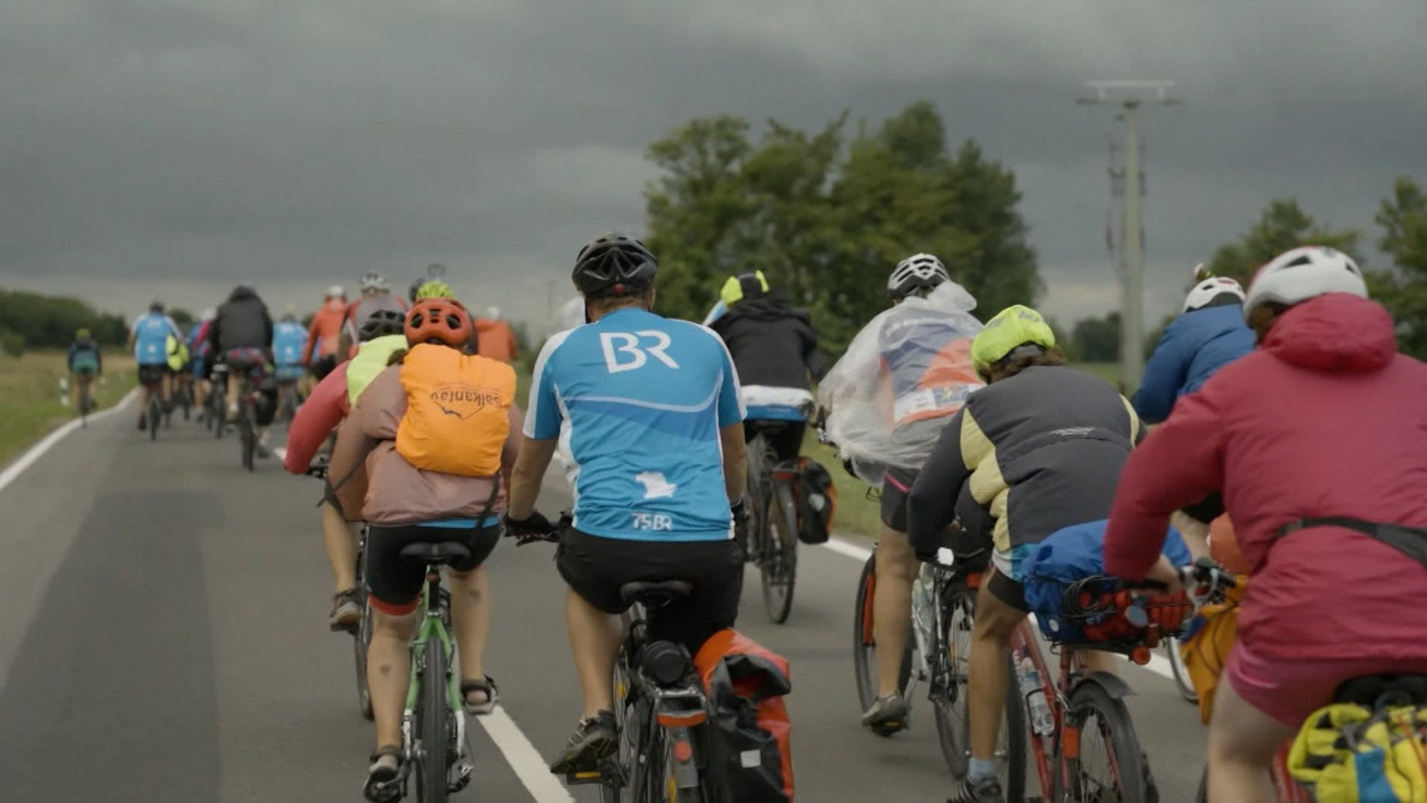 Radfahrer auf der BR-Radltour