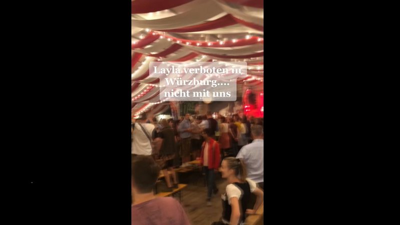 Der Streit um den Nummer 1-Hit "Layla" geht in die nächste Runde. Von der Stadt Würzburg verboten, fordern die Bierzelt-Besucher auf dem "Kiliani"-Volksfest das Lied lautstark ein.