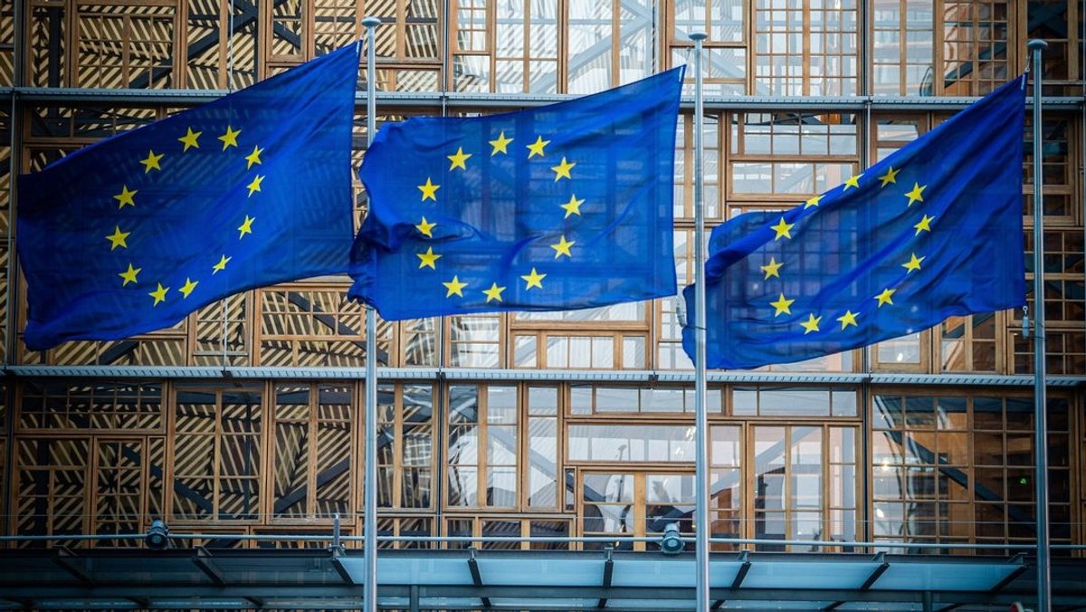 EU-Staaten setzen neue Russland-Sanktionen in Kraft