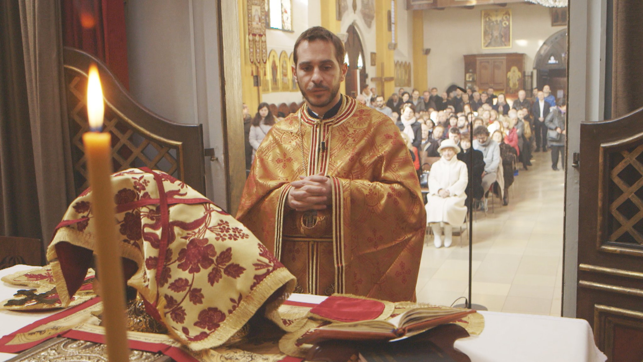 Griechisch-orthodoxe Liturgie in der Salvatorkirche in München.