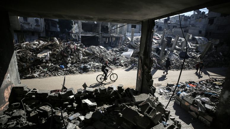 Zerstörte Häuser im Gazastreifen (30.11.2023) | Bild:picture alliance / NurPhoto | Majdi Fathi