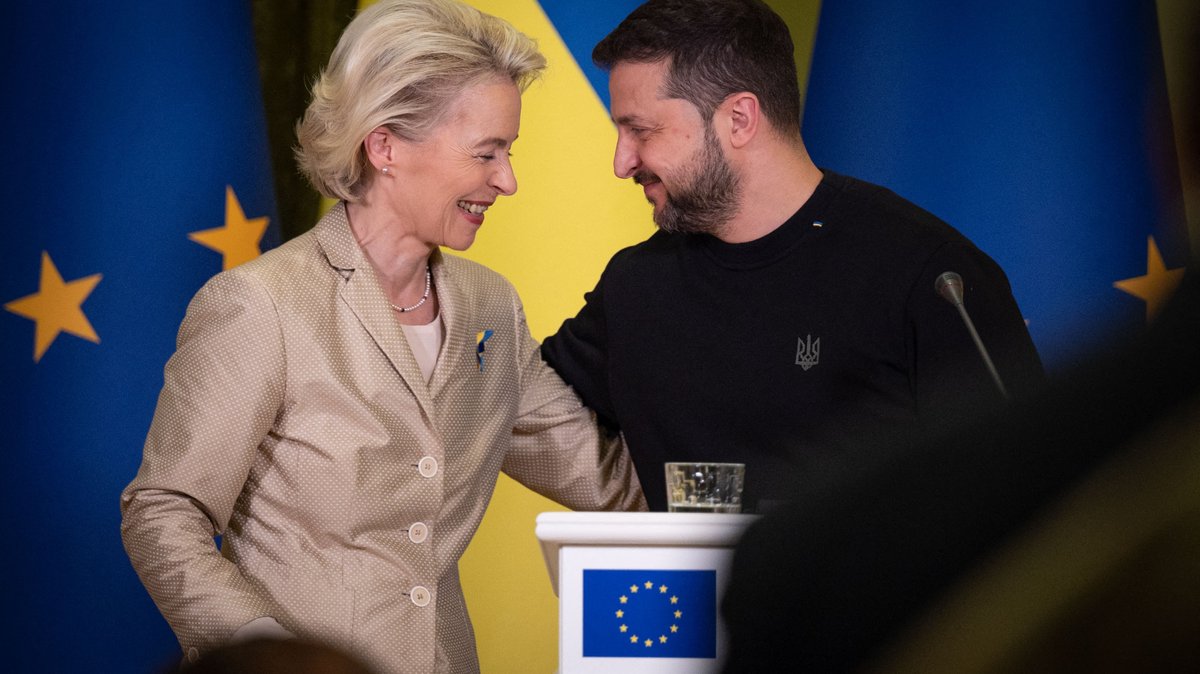 EU-Kommissions-Präsidentin Ursula von der Leyen und der ukrainische Präsident Woldymyr Selenskyj am 4.11.2023 in Kiew