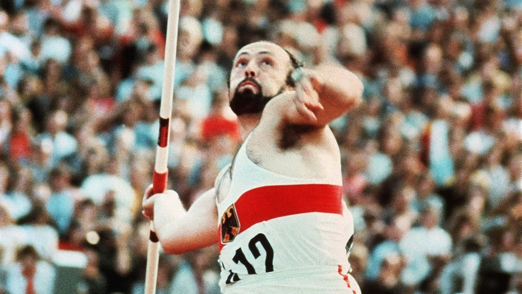Klaus Wolfermann bei Olympia 1972 | Bild: picture-alliance/dpa Klaus Wolfermann bei Olympia 1972