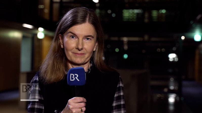 BR-Korrespondentin Barbara Kostolnik zur Haushaltskrise