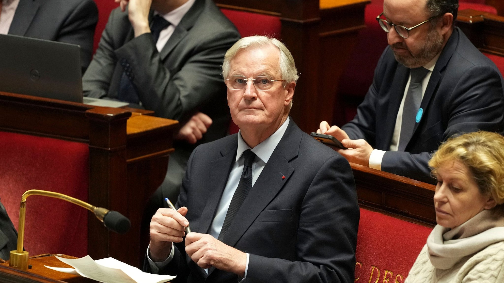 Frankreich: Premierminister Barnier reicht Rücktritt ein