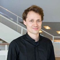 Interview mit dem Dirigenten Oscar Jockel | Bild: © Karajan-Akademie / Stefan Höferath