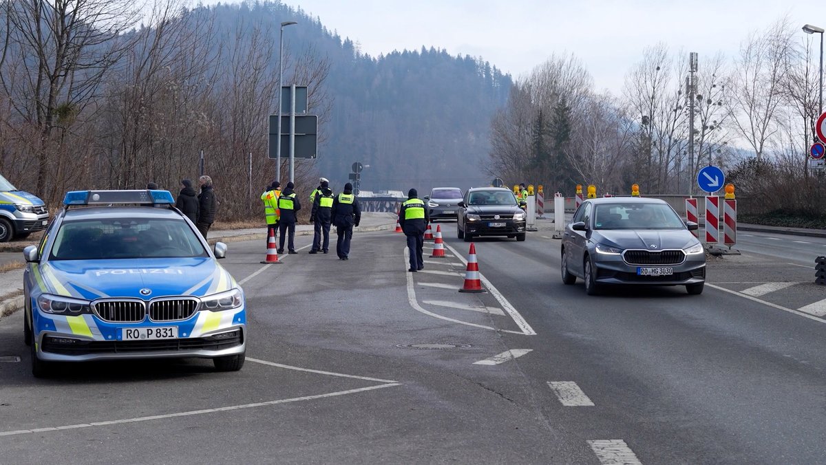 Merz erwartet Ende von Kontrollen an Grenzen innerhalb der EU
