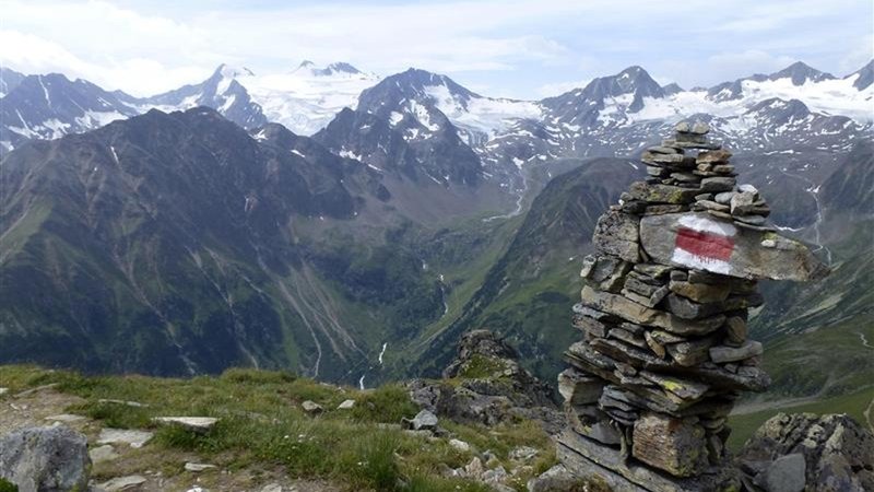 Stubaier Höhenweg | Bild: pa/dpa/Shotshop | kb-photodesign Stubaier Höhenweg