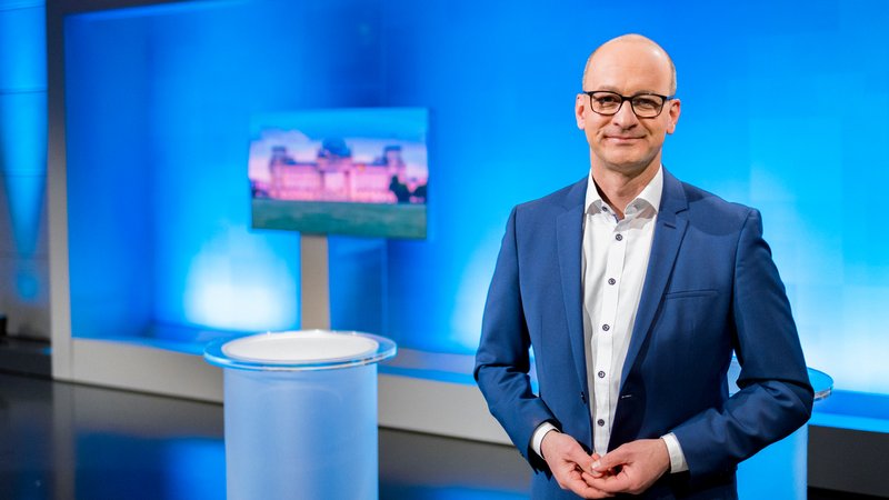 BR-Chefredakteur Christian Nitsche mit Reaktionen der Parteien, Analysen und Gespräche zum Wahlausgang