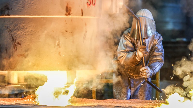 Trump will 25 Prozent Zölle auf Stahl- und Aluminium-Importe erheben | Bild: dpa-Bildfunk/Christoph Reichwein Trump will 25 Prozent Zölle auf Stahl- und Aluminium-Importe erheben