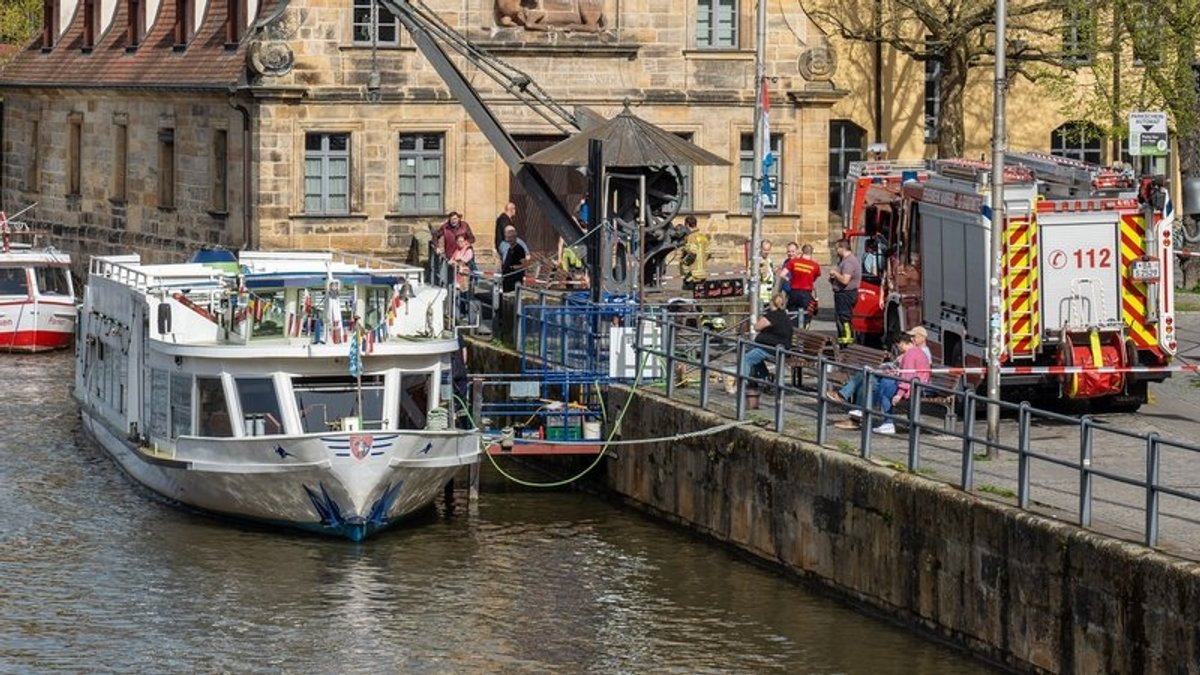 Bamberg: Wasser in Ausflugsschiff – Ursache gefunden