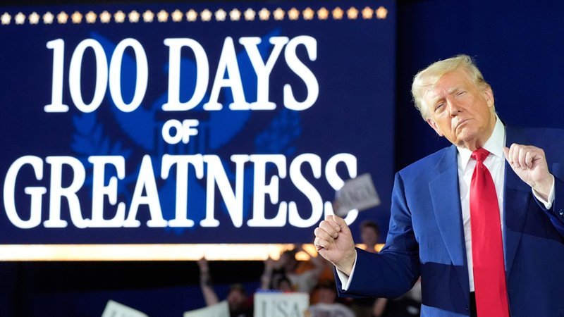 29.04.2025, USA, Warren: US-Präsident Donald Trump | Bild: dpa-Bildfunk/Alex Brandon 29.04.2025, USA, Warren: US-Präsident Donald Trump