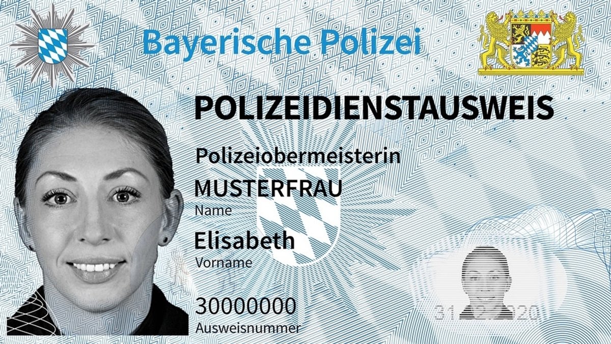 Fälschungssicherer Dienstausweis der bayerischen Polizeibeamten 