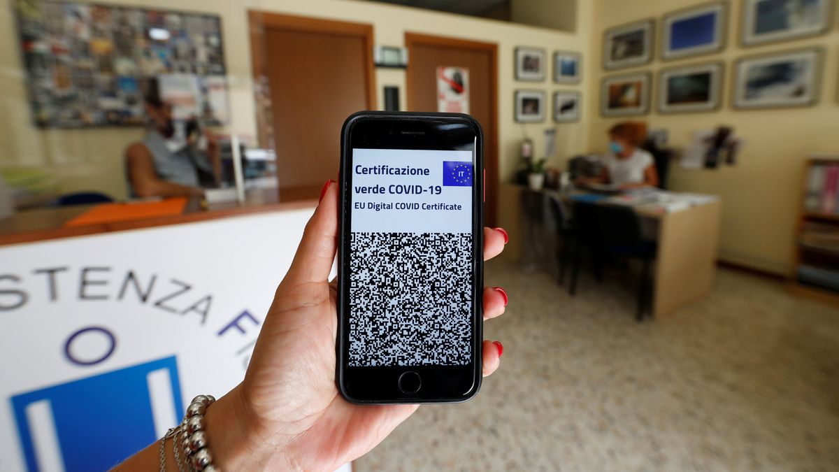 Corona Regeln In Italien Greenpass Wird Pflicht Am Arbeitsplatz Br24