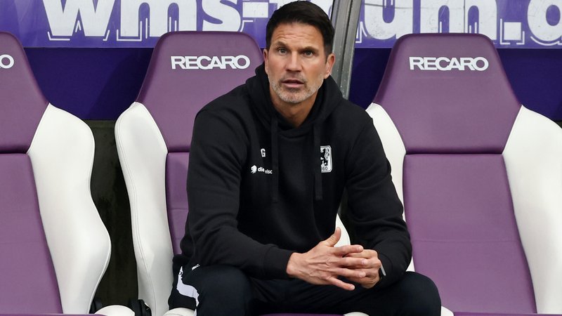 Ist die bisher einzige Trainerentlassung im bayerischen Profifußball: Patrick Glöckner musste beim TSV 1860 München gehen. | Bild: picture-alliance / dpa Ist die bisher einzige Trainerentlassung im bayerischen Profifußball: Patrick Glöckner musste beim TSV 1860 München gehen.