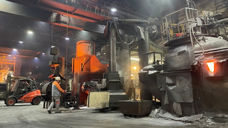 Produktion von Franken Guss in Kitzingen | Bild: BR/Pirmin Breninek Produktion von Franken Guss in Kitzingen