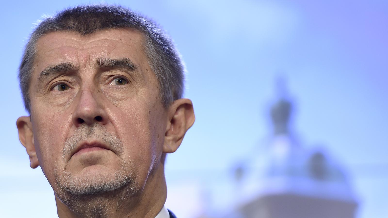 Tschechische Regierung beschließt Rücktritt BR24