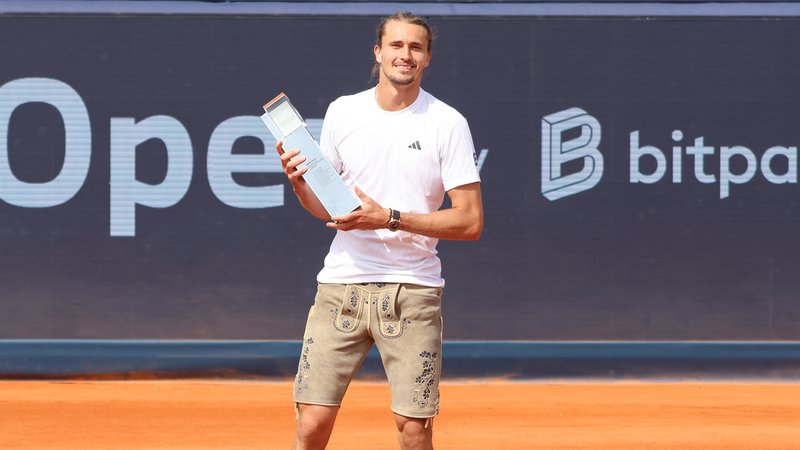 Alexander Zverev beim ATP-Turnier in München | Bild: picture alliance / Lackovic | Mladen Lackovic Alexander Zverev beim ATP-Turnier in München