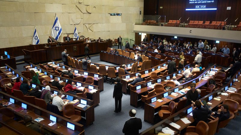 SYMBOLBILD: Die Kensset, Israels Parlament in Jerusalem bei einer SItzung am 14.07.2025 | Bild: picture alliance / ASSOCIATED PRESS | Ohad Zwigenberg SYMBOLBILD: Die Kensset, Israels Parlament in Jerusalem bei einer SItzung am 14.07.2025