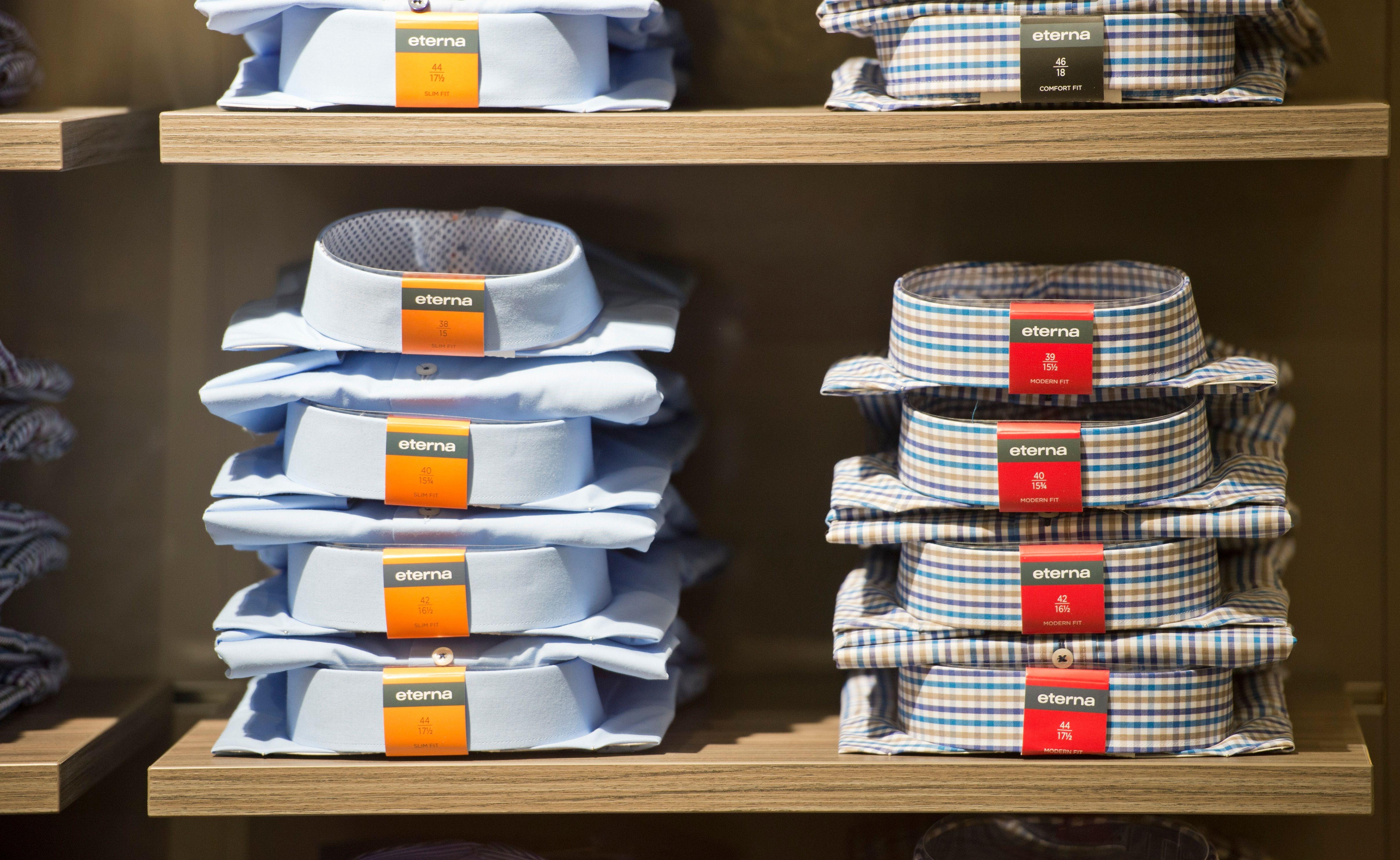 Hemdenstapel von Eterna