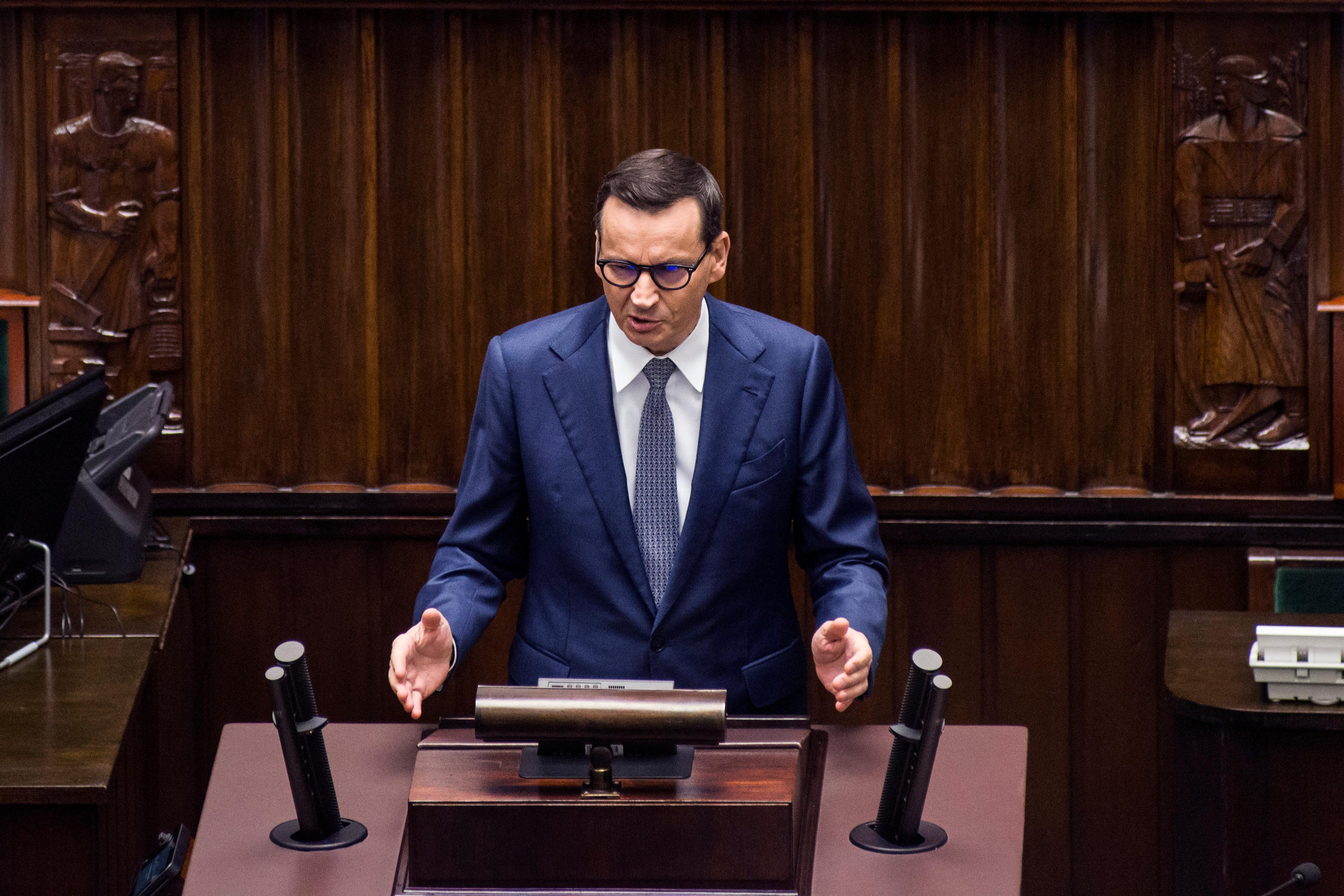 Morawiecki Stellt Vertrauensfrage – Polen Vor Regierungswechsel | BR24