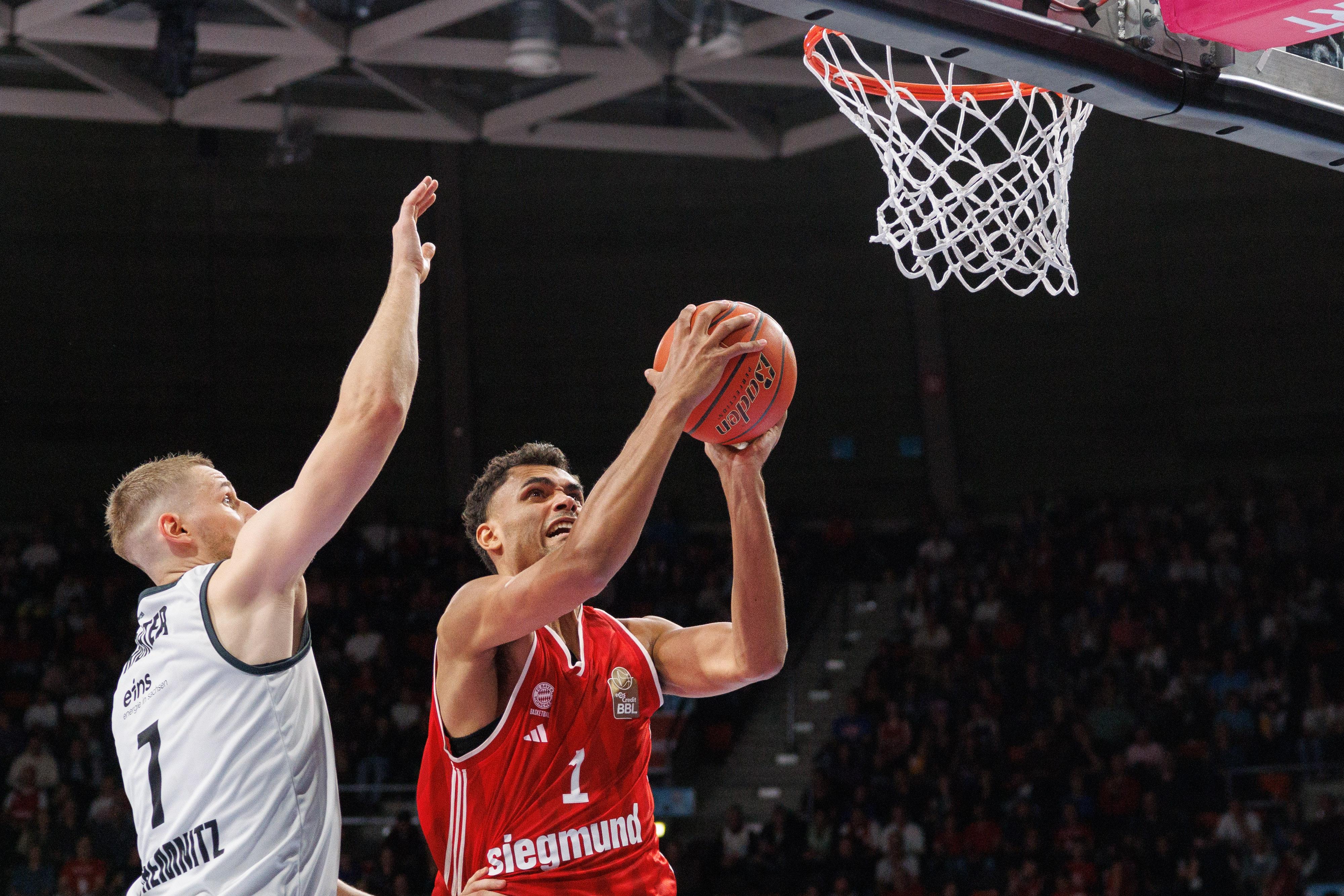 Basketball-Spielszene FC Bayern - Niners Chemnitz
