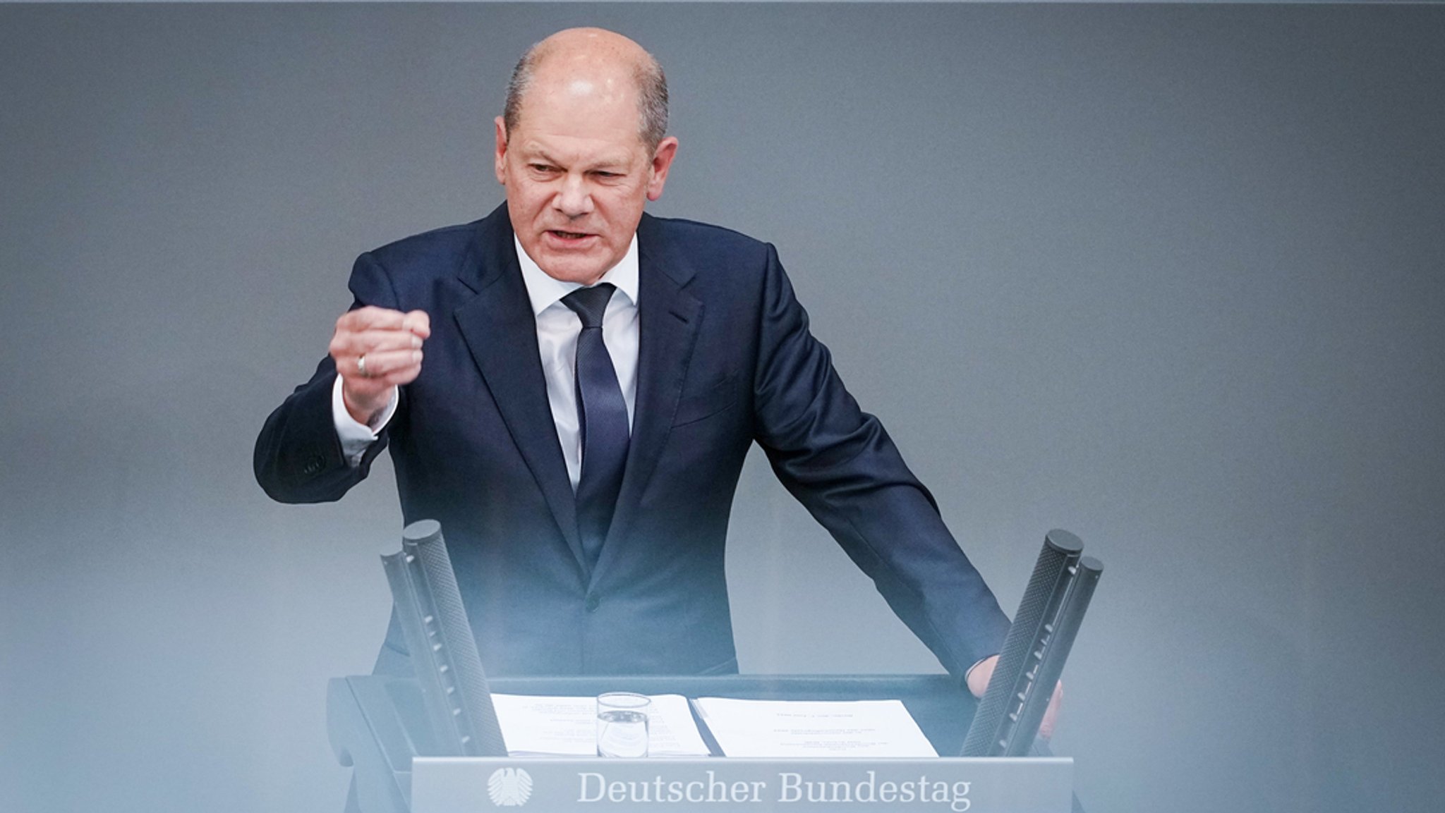 Scholz sagt Ukraine Flugabwehrsystem zu