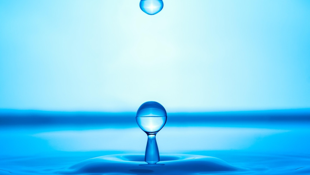 Kostbares Wasser | Bild: picture alliance / Zoonar | Przemyslaw Iciak Kostbares Wasser