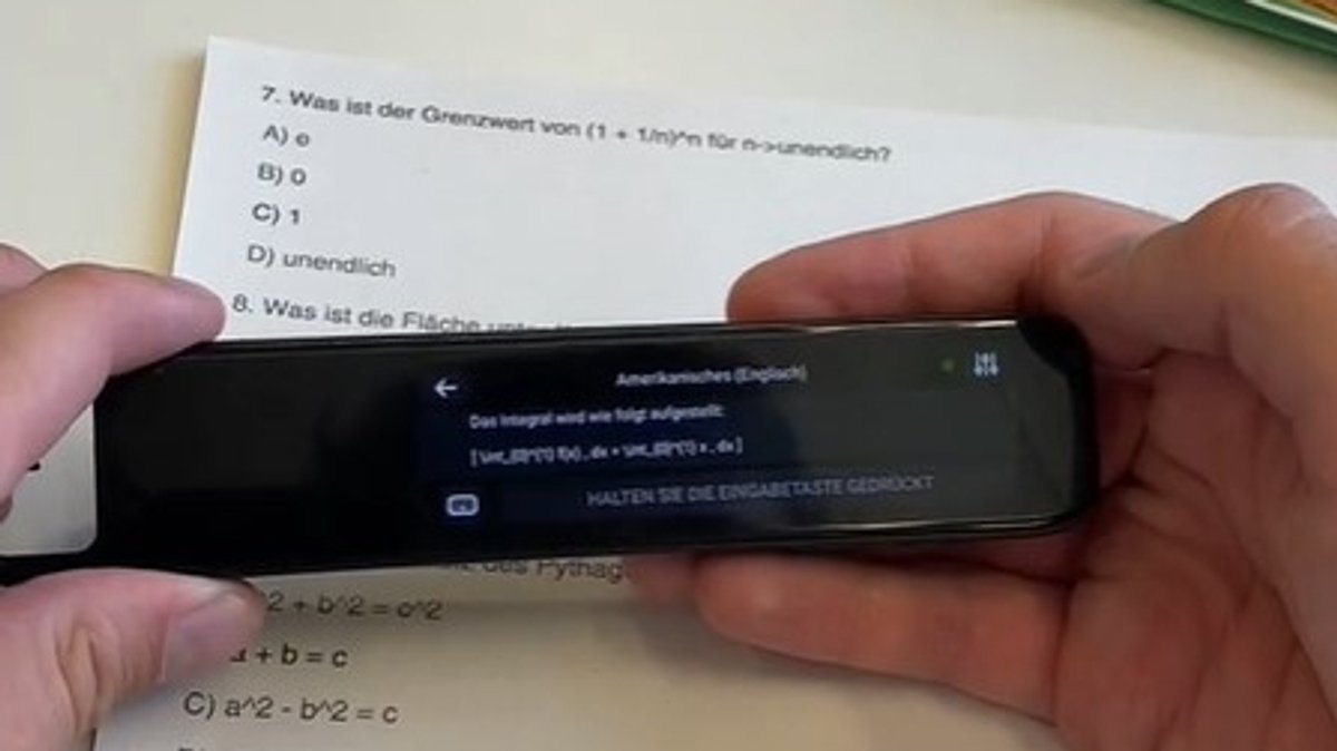Neue Spick-Methode: "Super Noten mit ChatGPT-Stift"