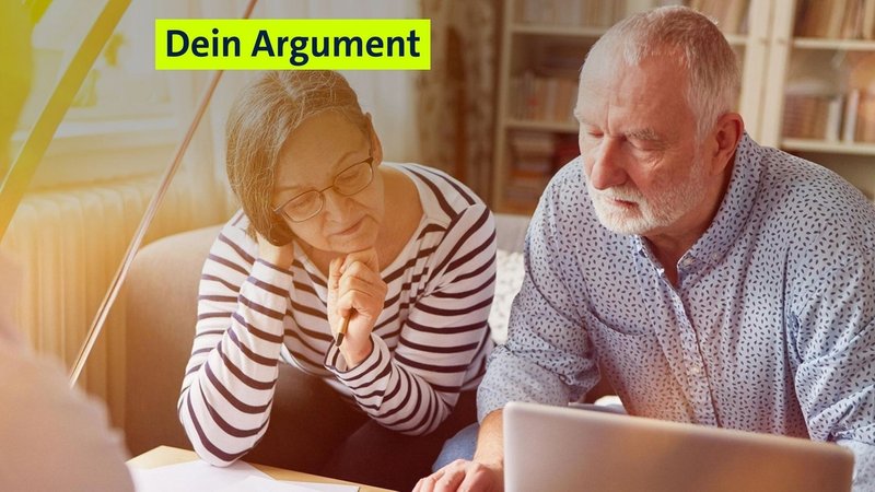 (Symbolbild) Senioren bei Beratungsgespräch | Bild: picture alliance / Zoonar / Robert Kneschke (Symbolbild) Senioren bei Beratungsgespräch