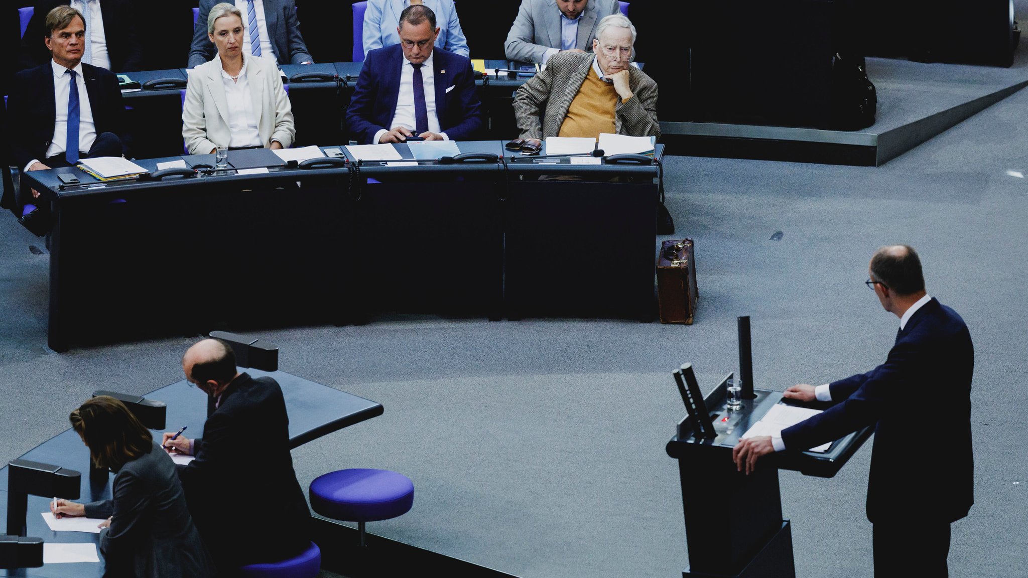 Merz hält Regierungserklärung