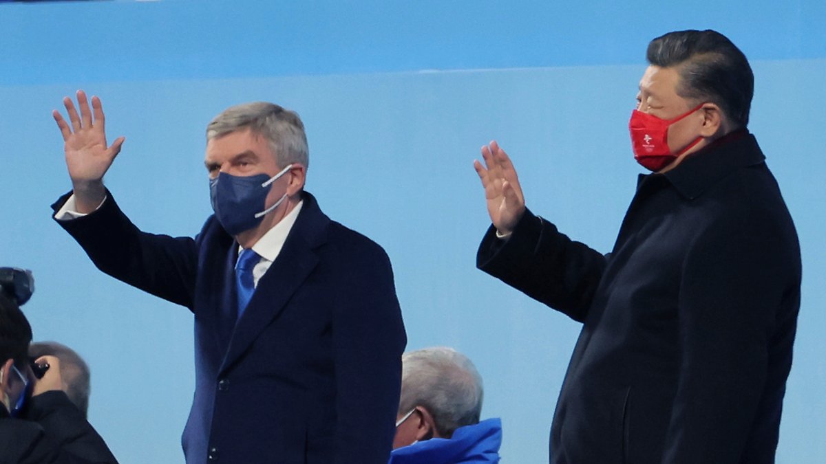 IOC-Präsident Thomas Bach (links), Staatsprädient Xi Jinping