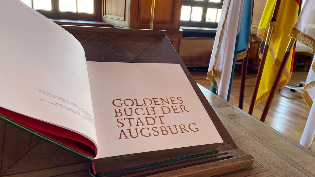 Das Goldene Buch der Stadt Augsburg im Rathaus