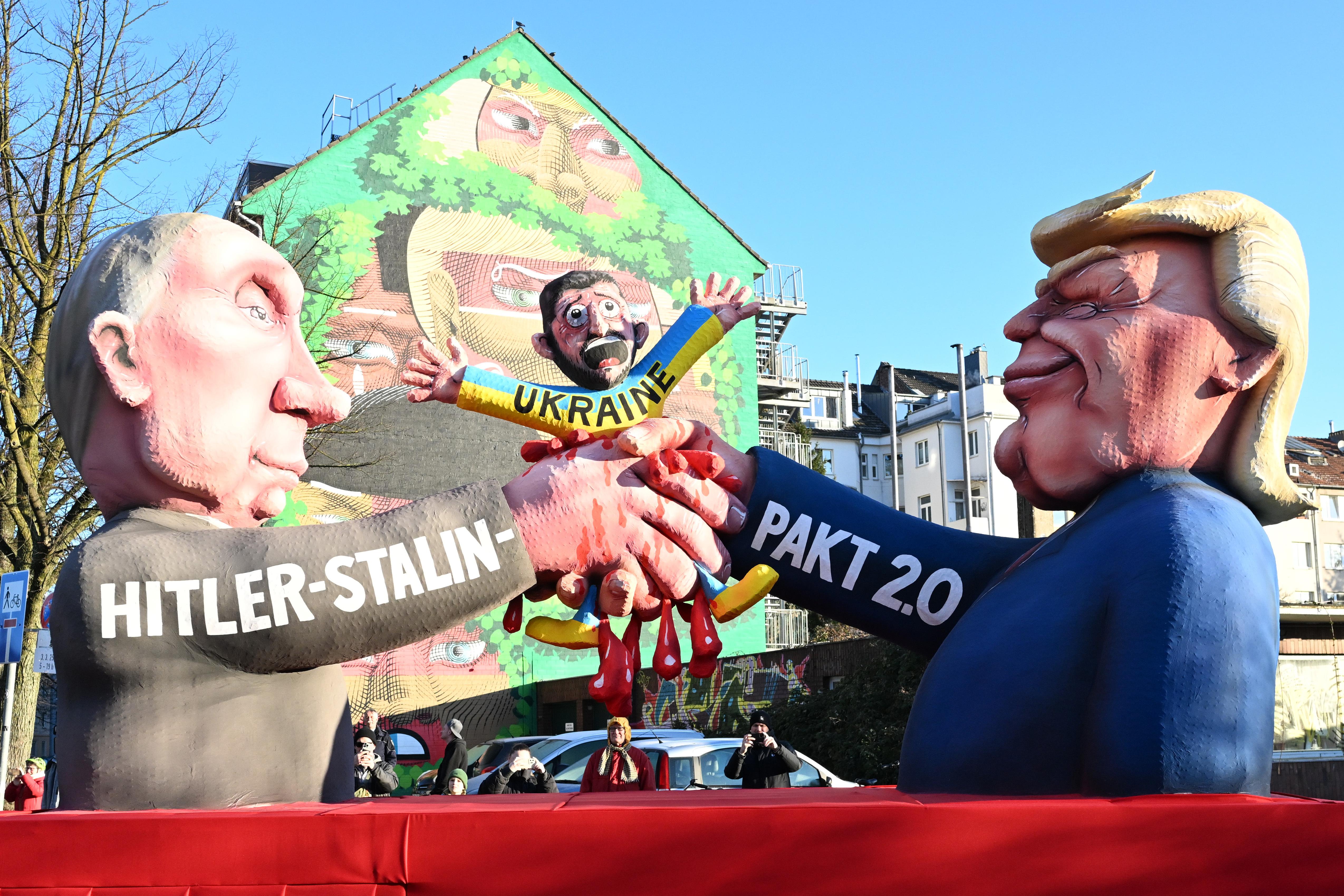 Rosenmontagswagen in Düsseldorf