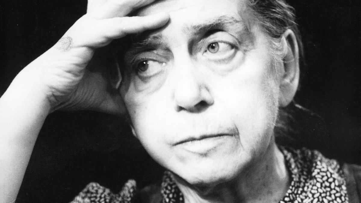Abonniert auf "Schreckensweiber": Wer war Therese Giehse?
