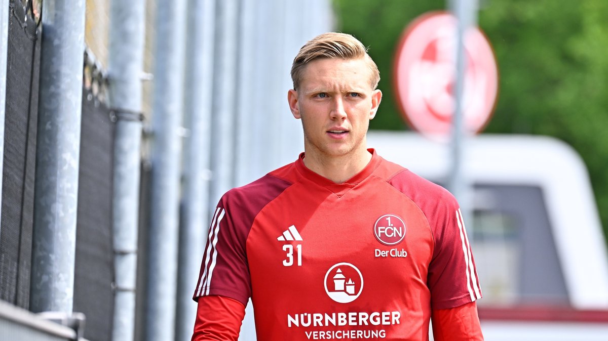 Jan Reichert im Trainingsdress des 1. FC Nürnberg
