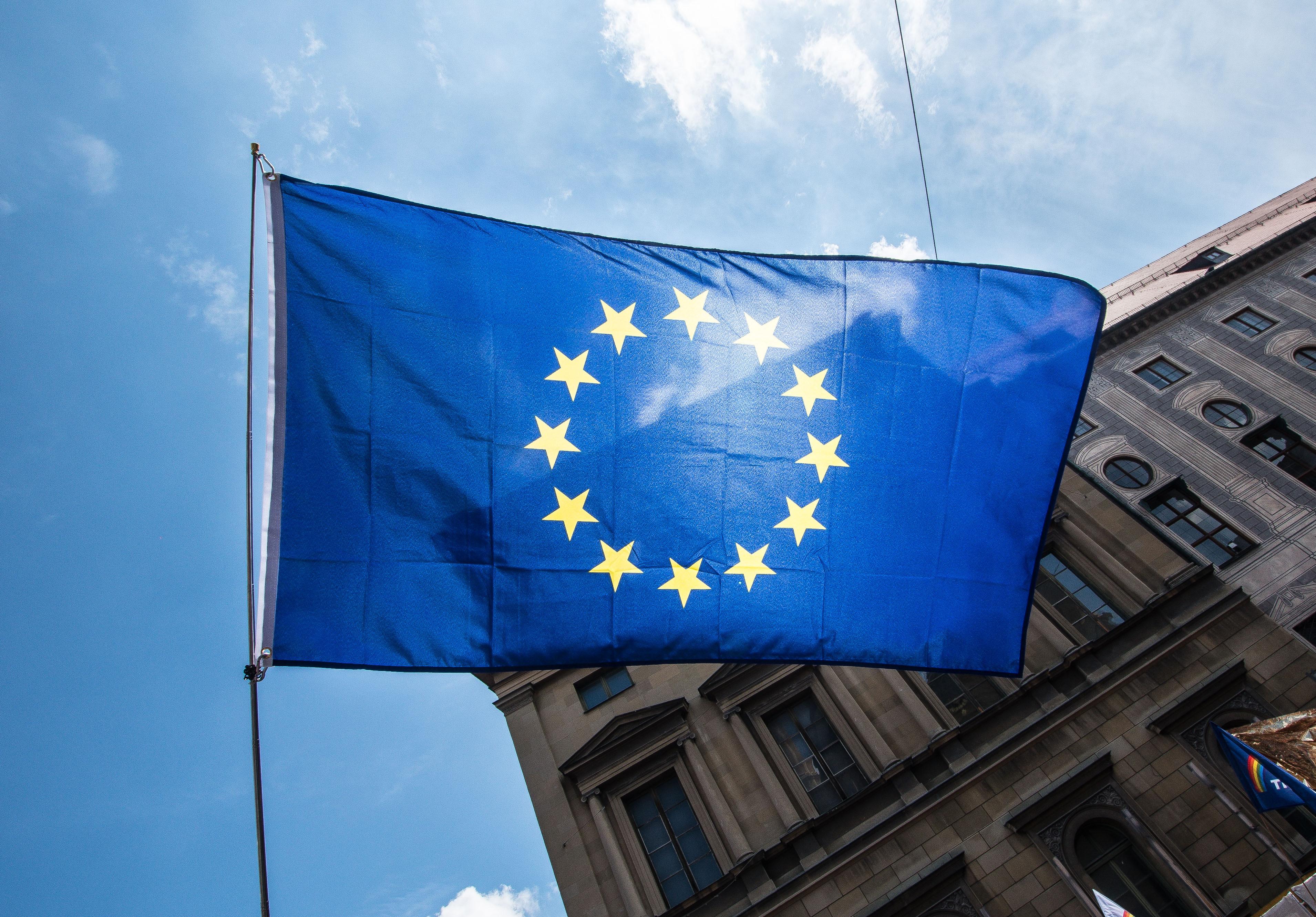 Europaflagge am Münchner Odeonsplatz im Mai 2019 (Symbolbild)