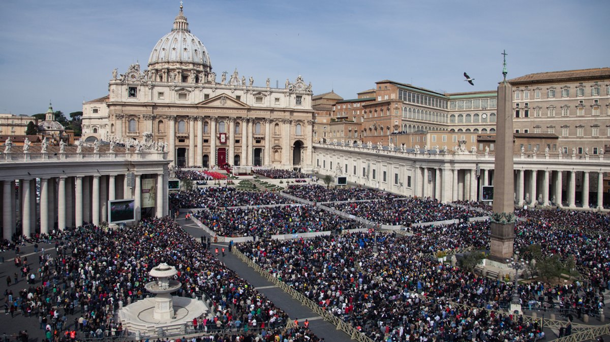 Leo XIV.: Erstes Osterfest als Papst – Kreuzweg in Rom geplant