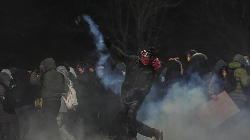 20.03.2025: Protest in Ankara | Bild: picture alliance / Anadolu | Osmancan Gurdogan 20.03.2025: Protest in Ankara