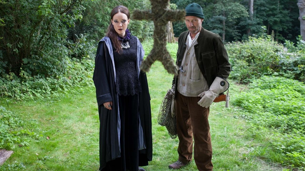 Fluch Des Falken Staffel 3 Folge 1 Fluch des Falken : Neue Hoffnung (74)