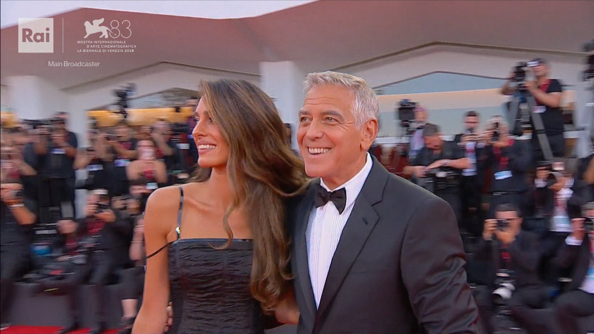 Amal Alamuddin Clooney und George Clooney beim Filmfestival Venedig | Bild: BR Amal Alamuddin Clooney und George Clooney beim Filmfestival Venedig