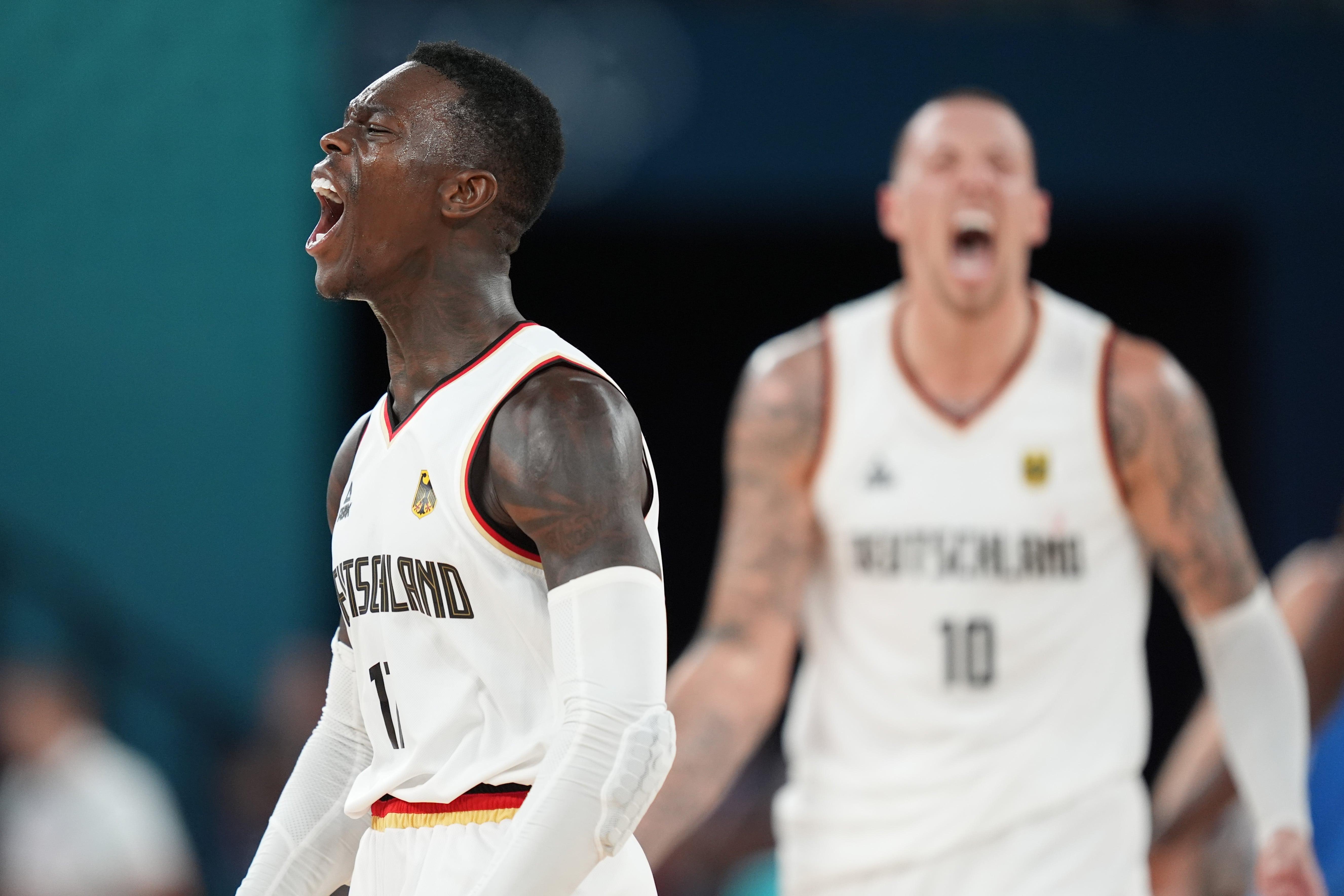 Dennis Schröder und Daniel Theis