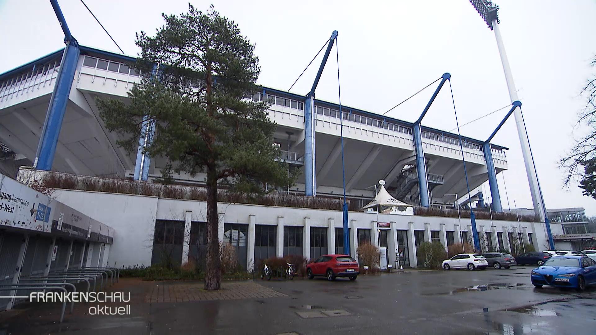 Der Umbau des Max-Morlock-Stadions in Nürnberg muss neu geplant werden.